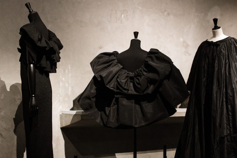 Balenciaga "L'Oeuvre au Noir" exhibition at Musée Bourdelle Balenciaga "L'Oeuvre au Noir" exhibition at Musée Bourdelle