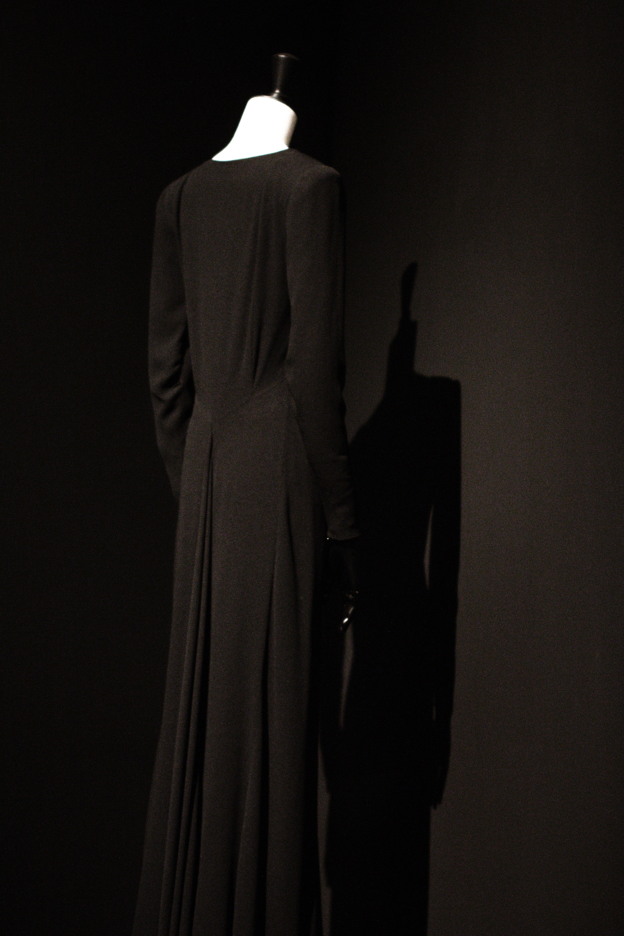 Balenciaga "L'Oeuvre au Noir" exhibition at Musée Bourdelle Balenciaga "L'Oeuvre au Noir" exhibition at Musée Bourdelle