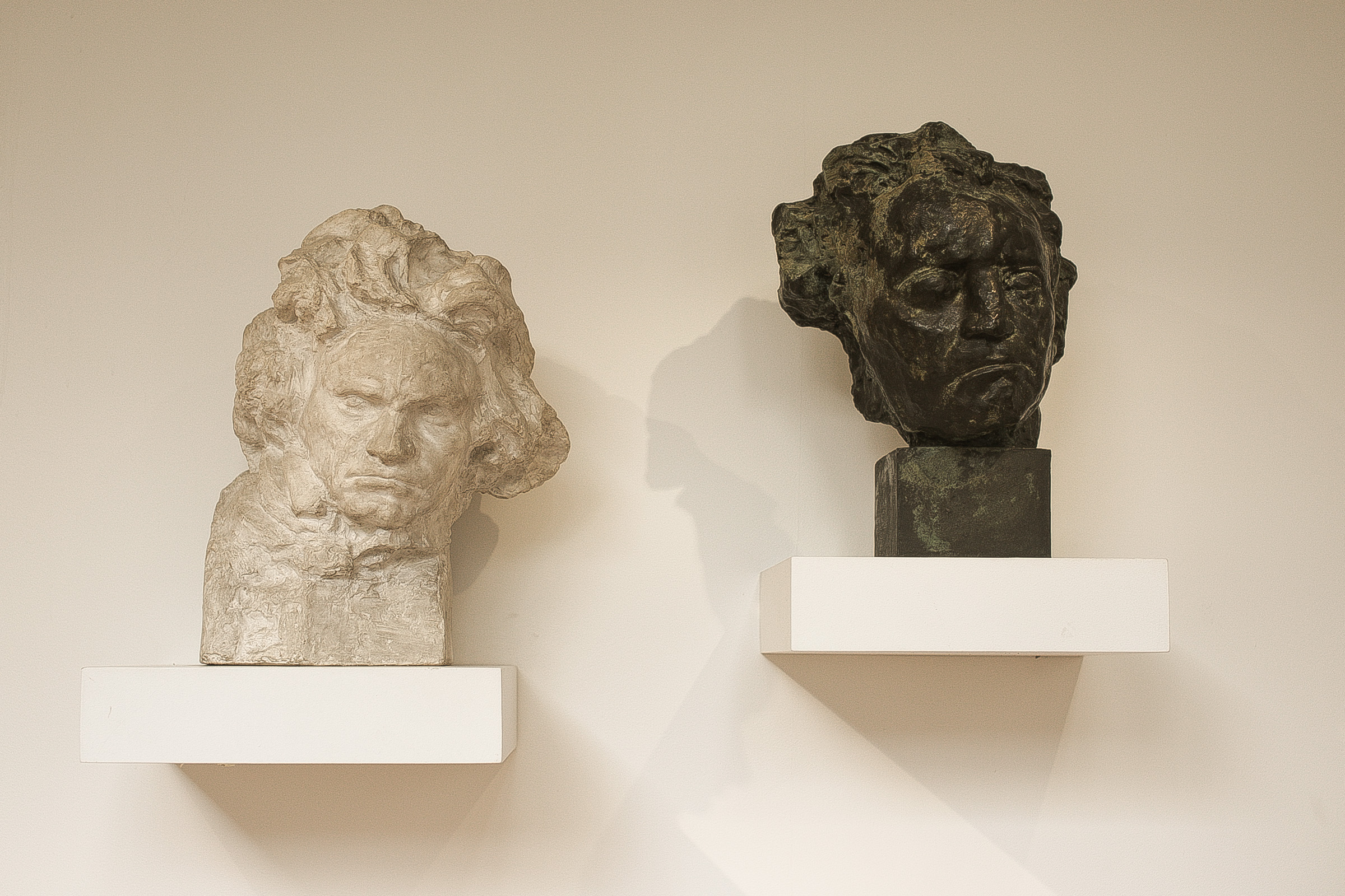 Musee Bourdelle Back Side/ Dos a la Mode Musee Bourdelle Back Side/ Dos a la Mode