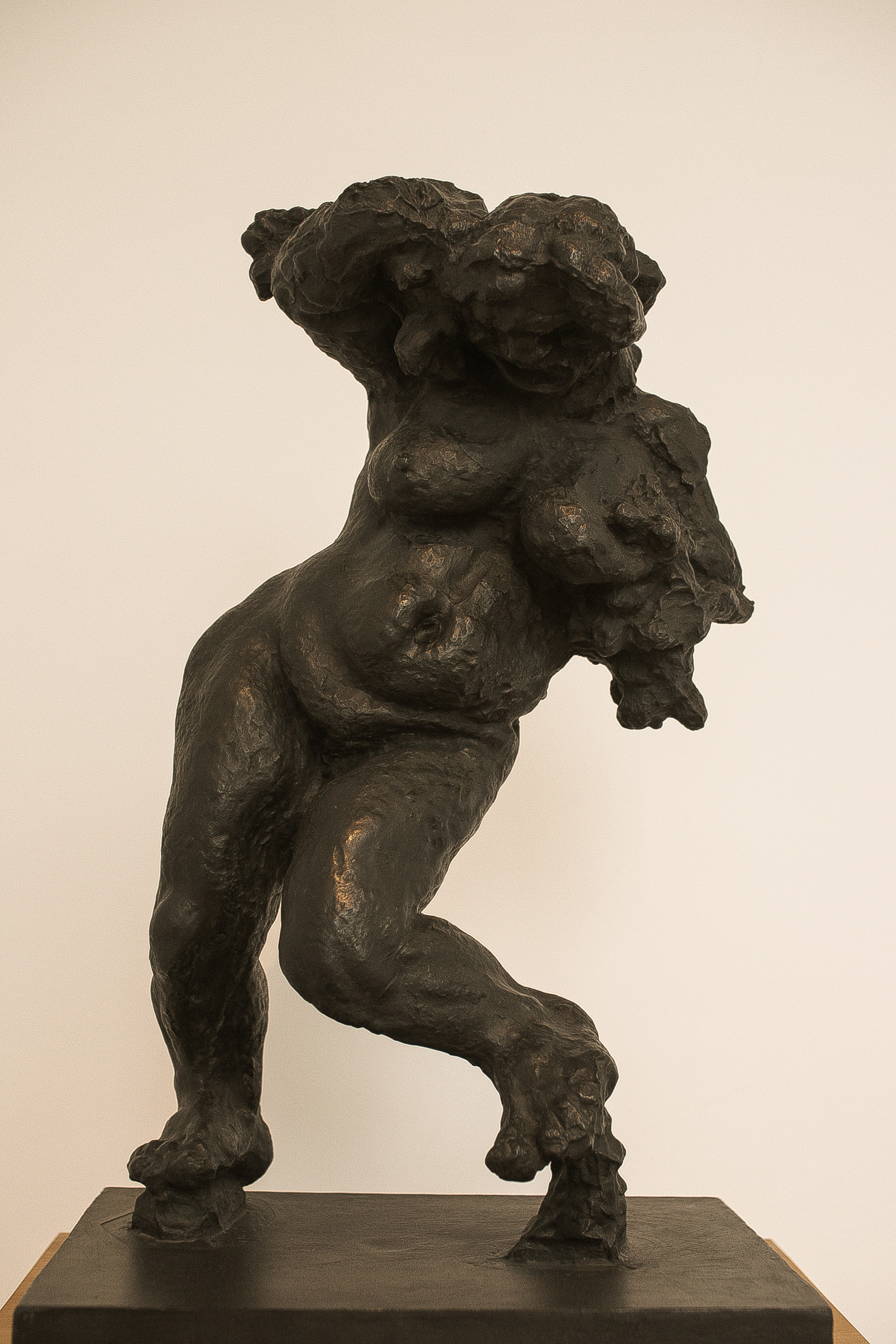 Musee Bourdelle Back Side/ Dos a la Mode Musee Bourdelle Back Side/ Dos a la Mode